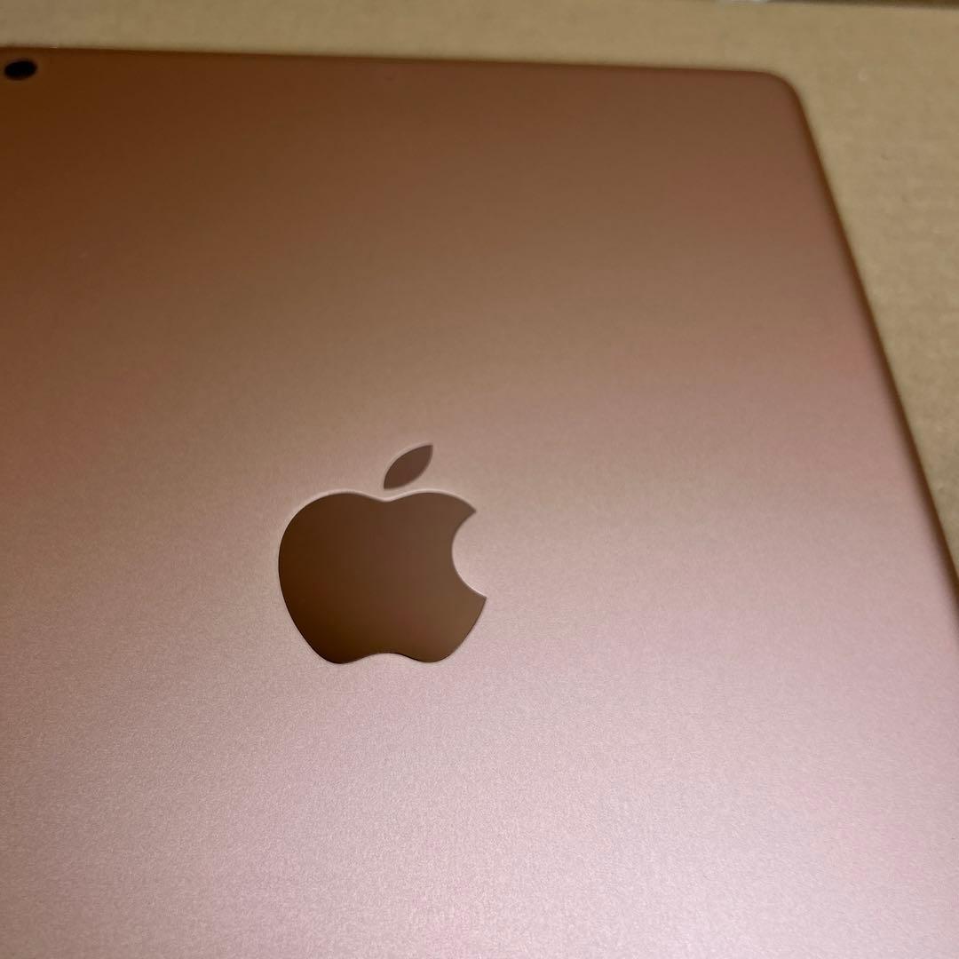 Apple iPad (第６世代) Wi-Fi 32GB ゴールド