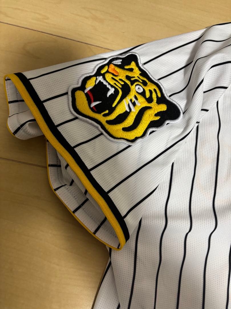 阪神タイガース 佐藤輝明 ユニフォーム xo