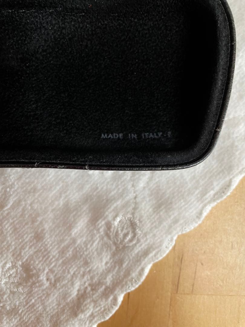 いちごみるくCHANEL キャットアイサングラス ブラック