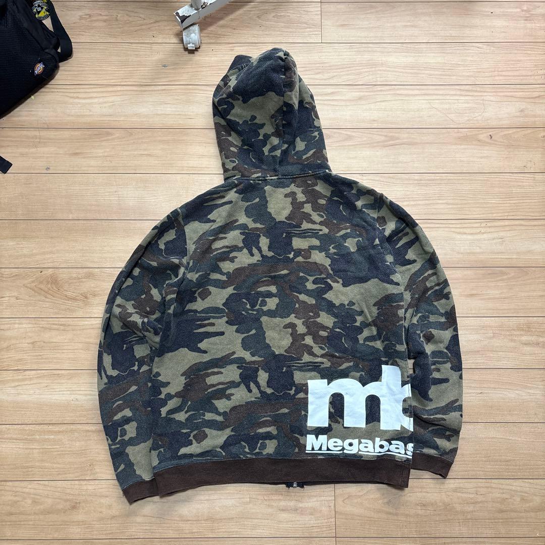 値下不可　Megabass 迷彩パーカー mb メガバス