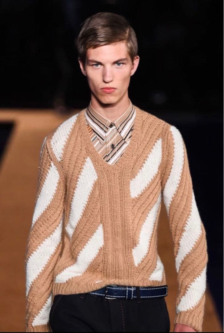 PRADA 15ss archive cashmere Best ニットベスト