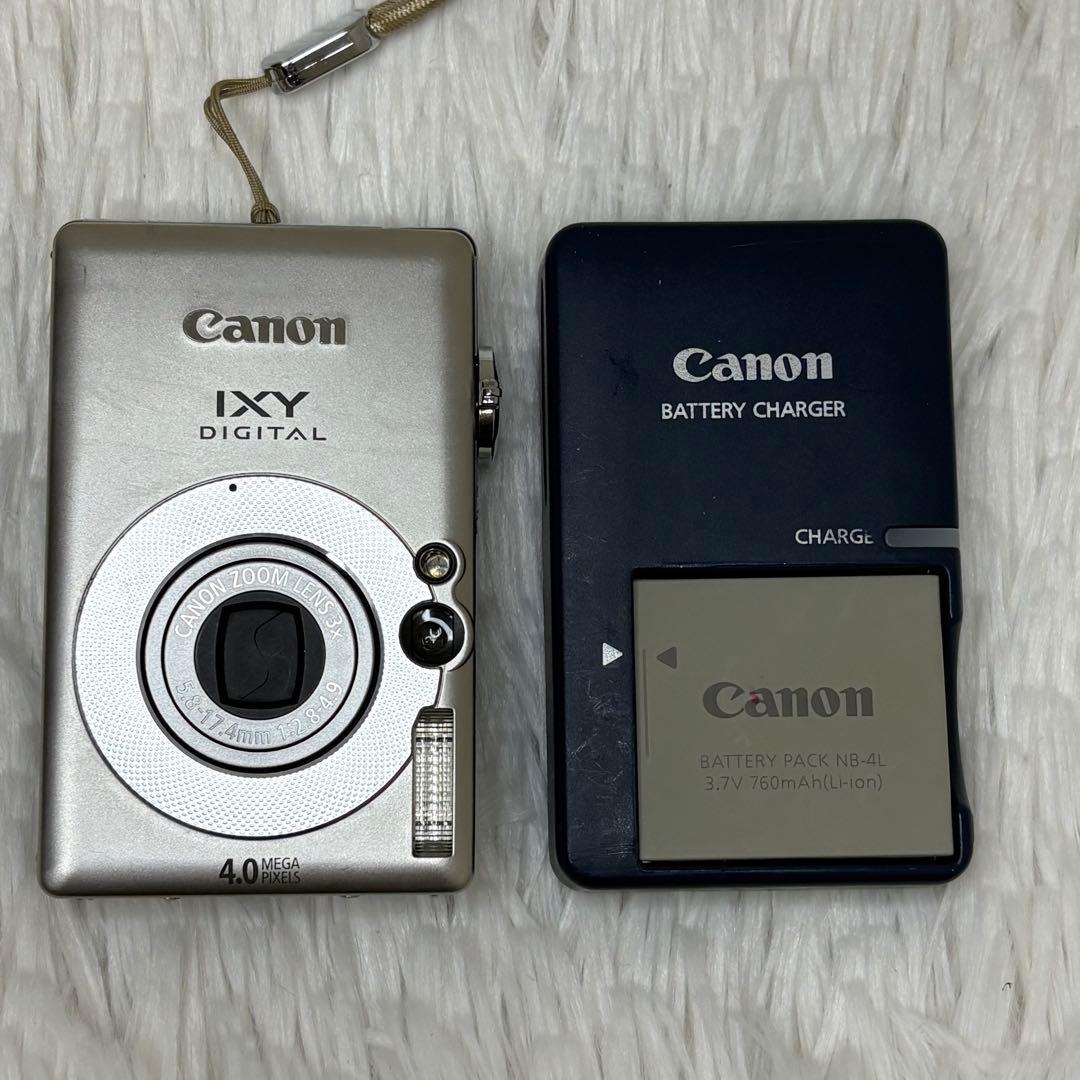Canon カメラ　IXY 50 PC1101 充電器 コンデジ　動作品