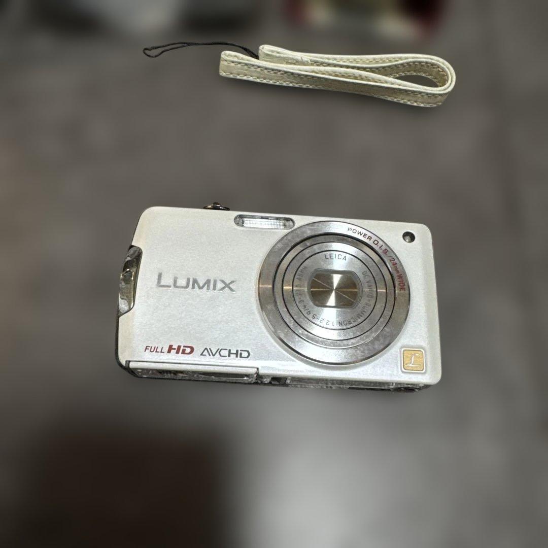 Panasonic LUMIX DMC-FX70 動作確認済み