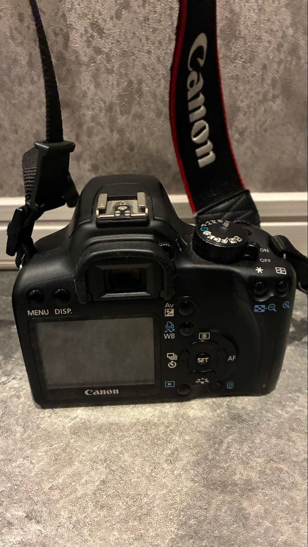 Canon EOS kissF とEFS 18-200mm