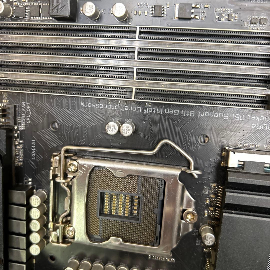 GIGABYTE Z390 AORUS ELITE ゲーミングマザーボード