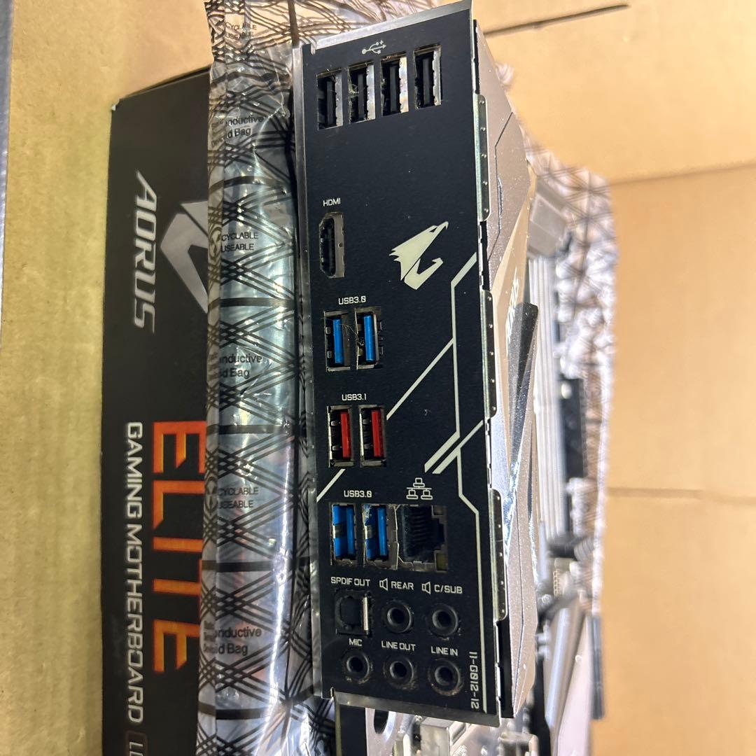 GIGABYTE Z390 AORUS ELITE ゲーミングマザーボード