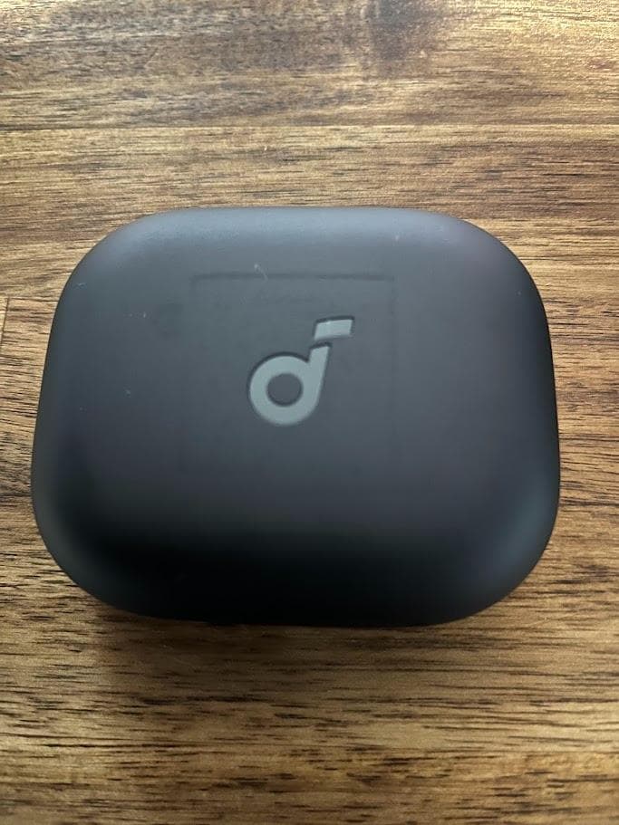 Anker Soundcore AeroFit 2 ワイヤレスイヤホン