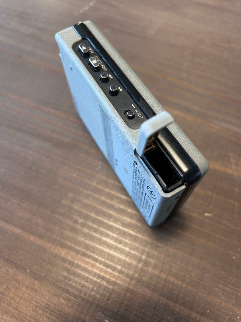 SONY WALKMAN WM-503 ポータブルカセットプレーヤー