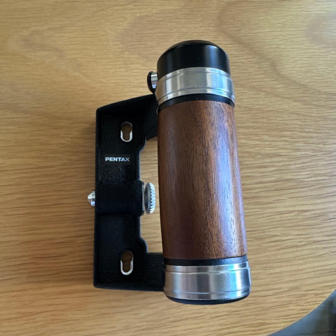 【美品・OH済】PENTAX 67Ⅱ AEファインダー ウッドグリップ付