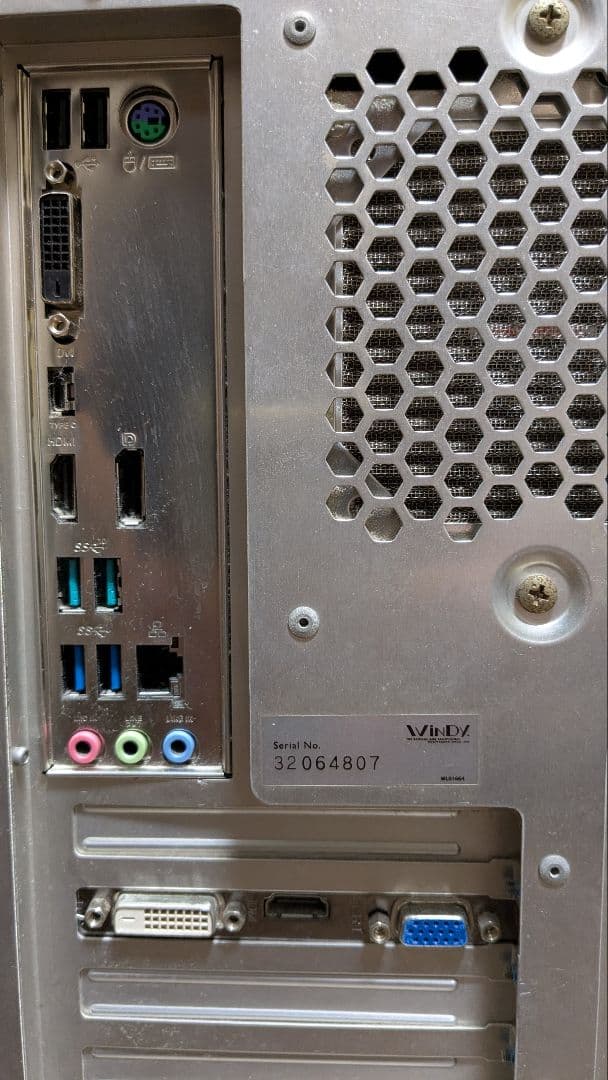 win10 16GB 2T i5 7600 アルミケース デスクトップパソコン