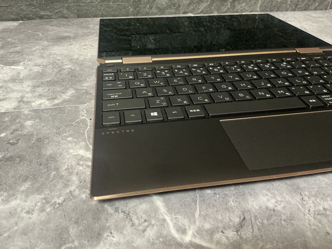 美品 HP SPECTRE corei7メモリ16GB NVMeSSD256GB
