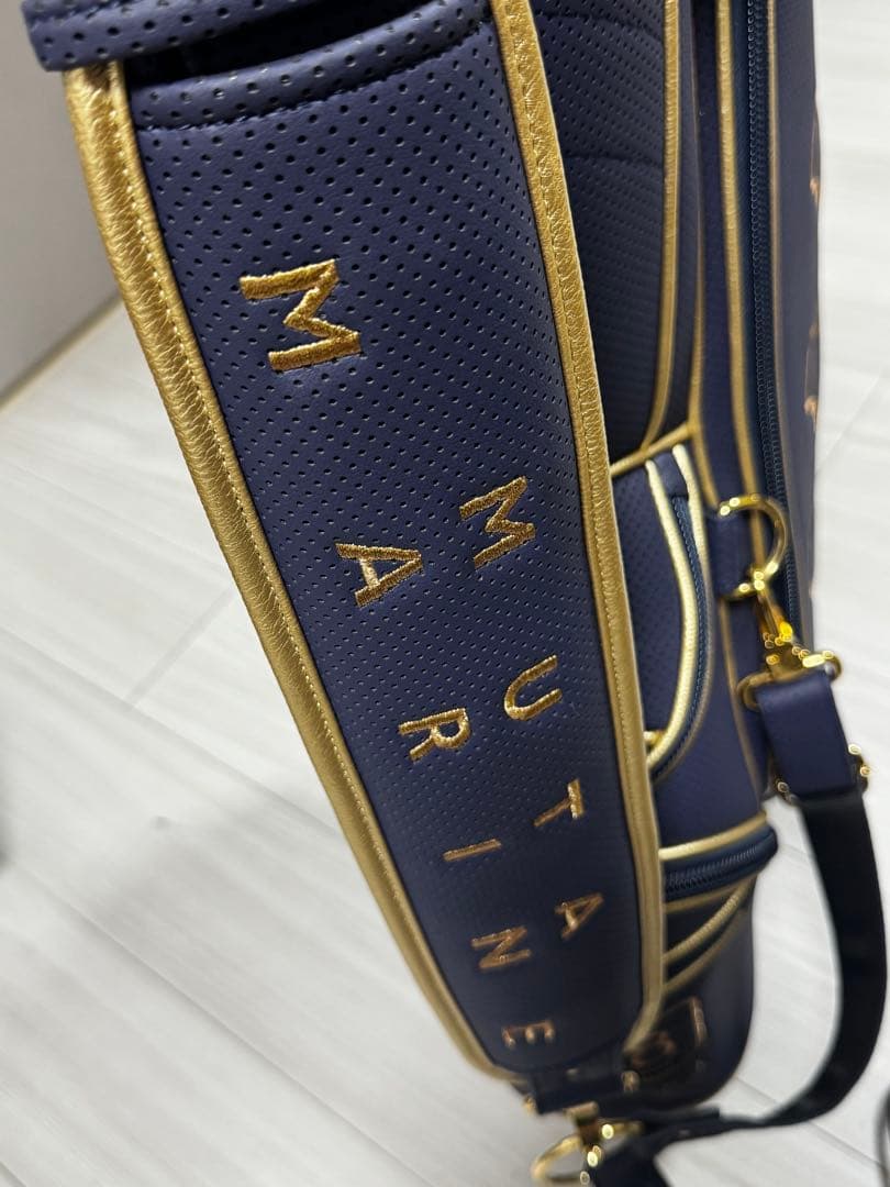 ムータマリン パンチングエシカルレザー スタンドキャディバッグとヘッドカバー