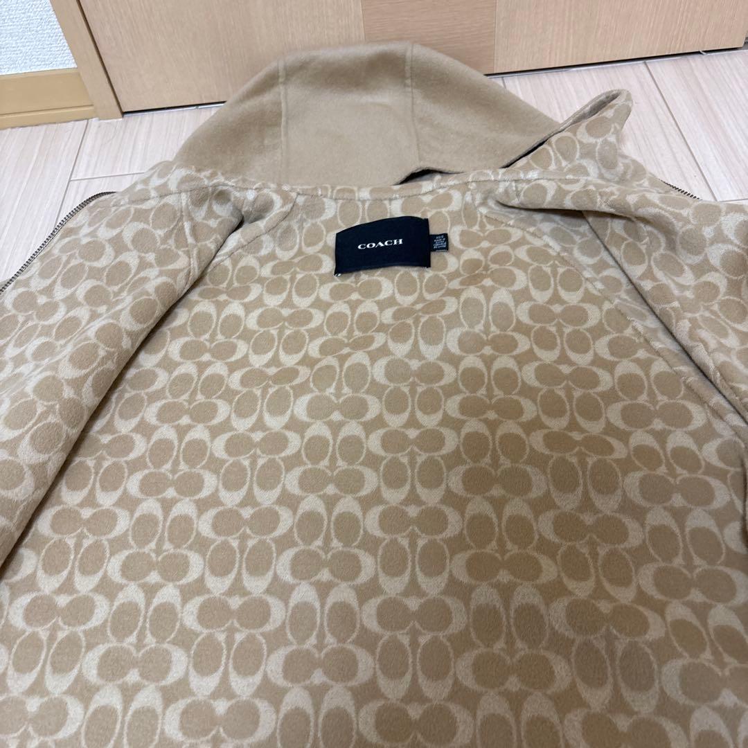 COACH フード付きベージュポンチョ