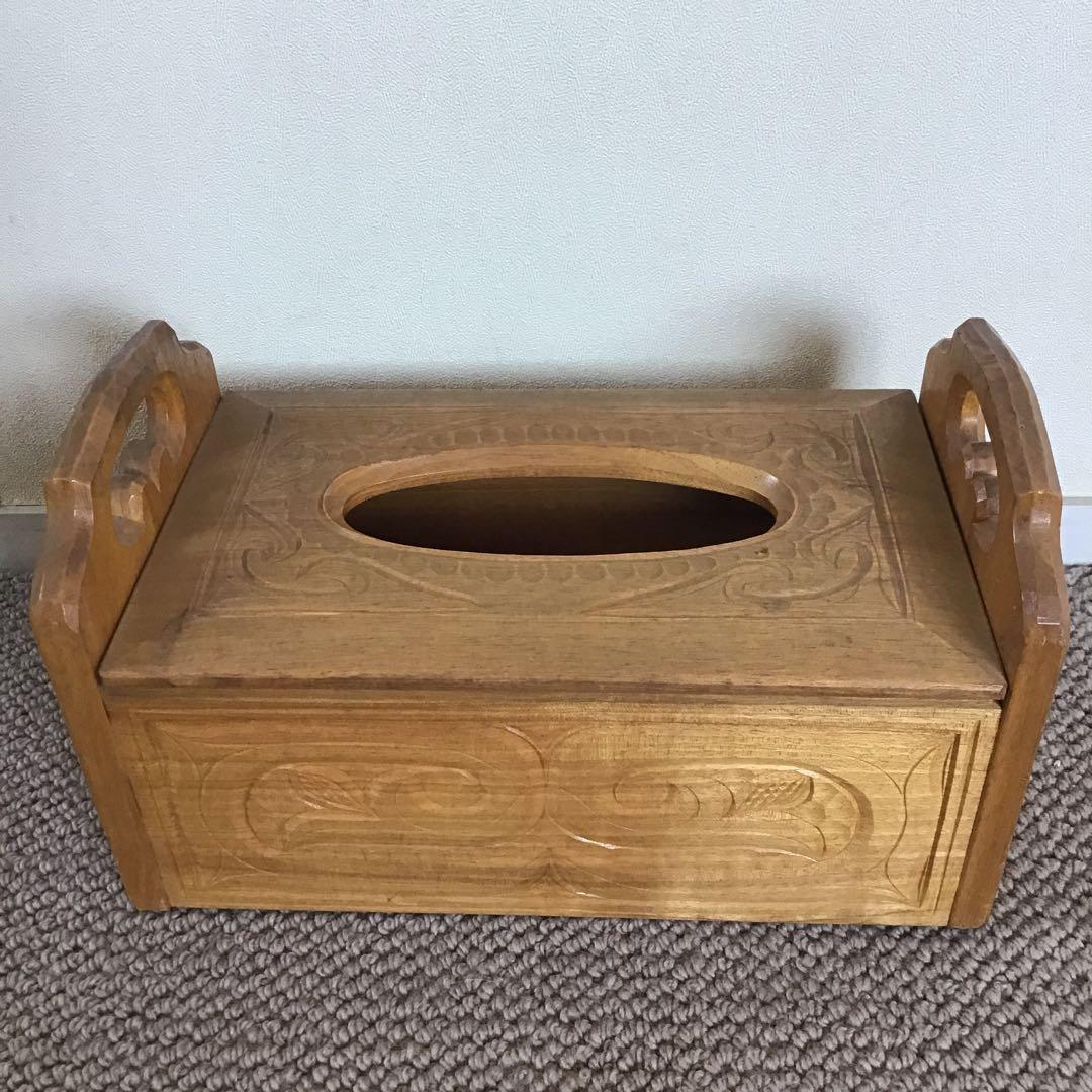 美品☆アイヌ工芸　木彫　アンティーク　アイヌ紋様 ティッシュボックス