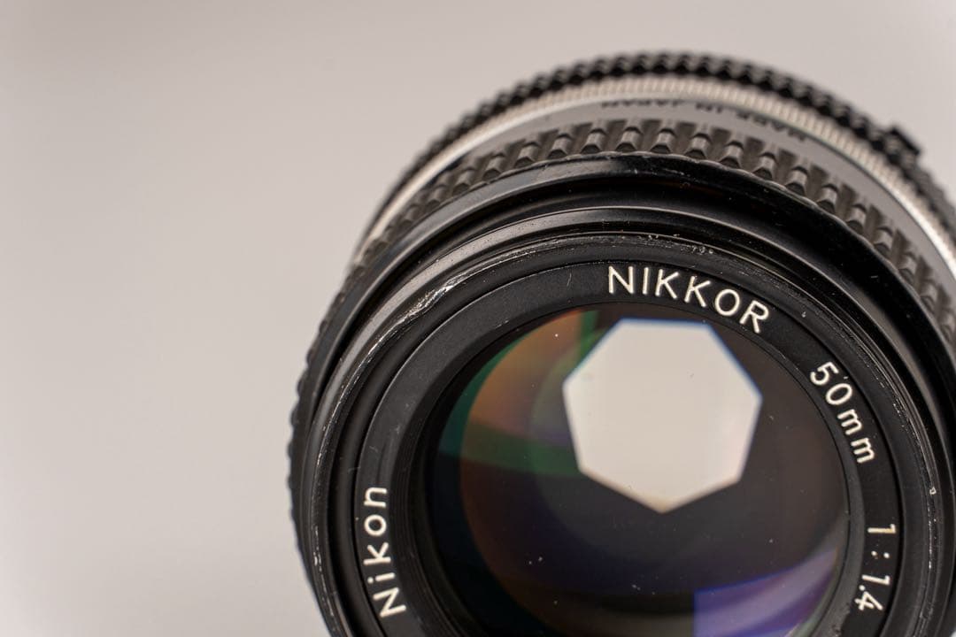 フィルムカメラ Nikon EM + Nikkor Ai-S 50mm F1.4