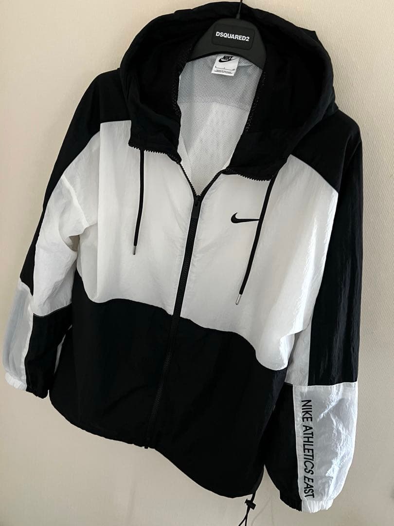 最終値下げ中‼️レア‼︎ 早い者勝ち‼︎《NIKE》ナイキ ウィンドブレーカー 黒 S