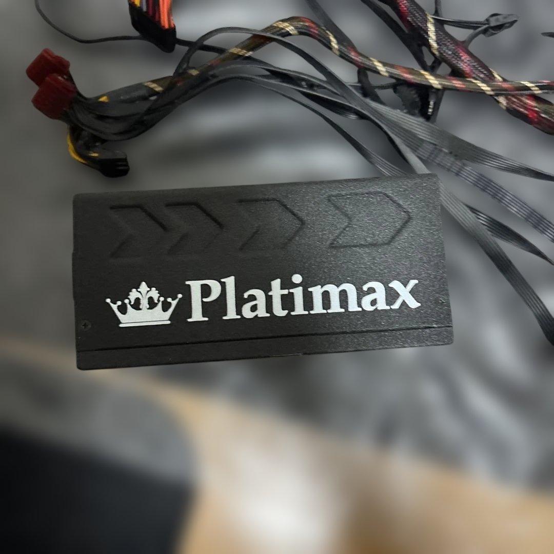 ［中古品］Enermax Platimax 電源ユニット(1350w)