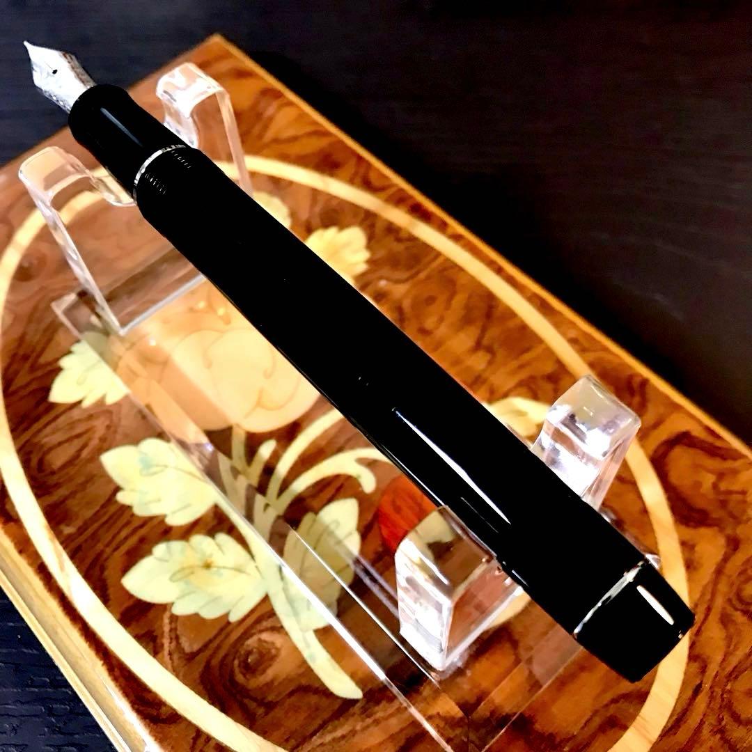 ☆ほぼ新品未使用☆美しいパイロットカスタムヘリテイジ91(ＦＭ)ブラック