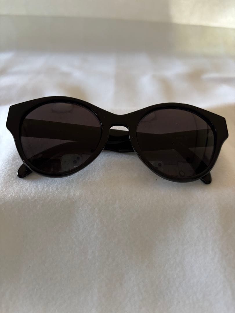 ロエベ LOEWEサングラス レディース ブラック