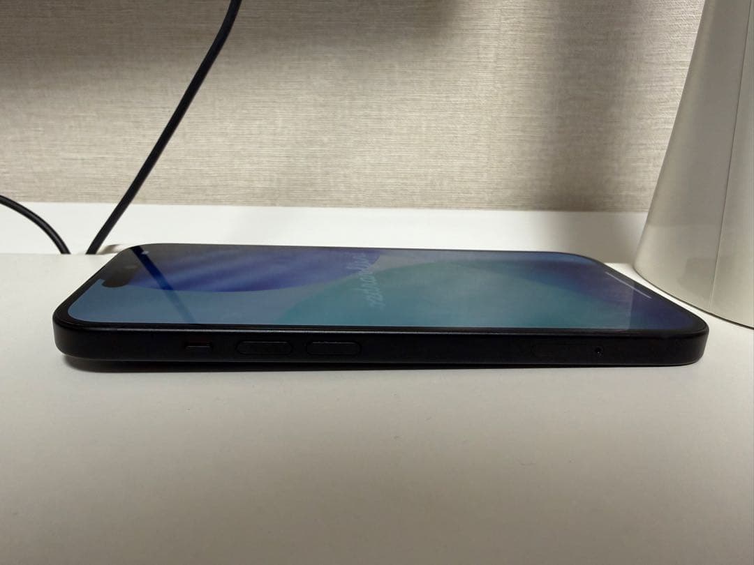 Apple iPhone 15 Black 本体　128GB