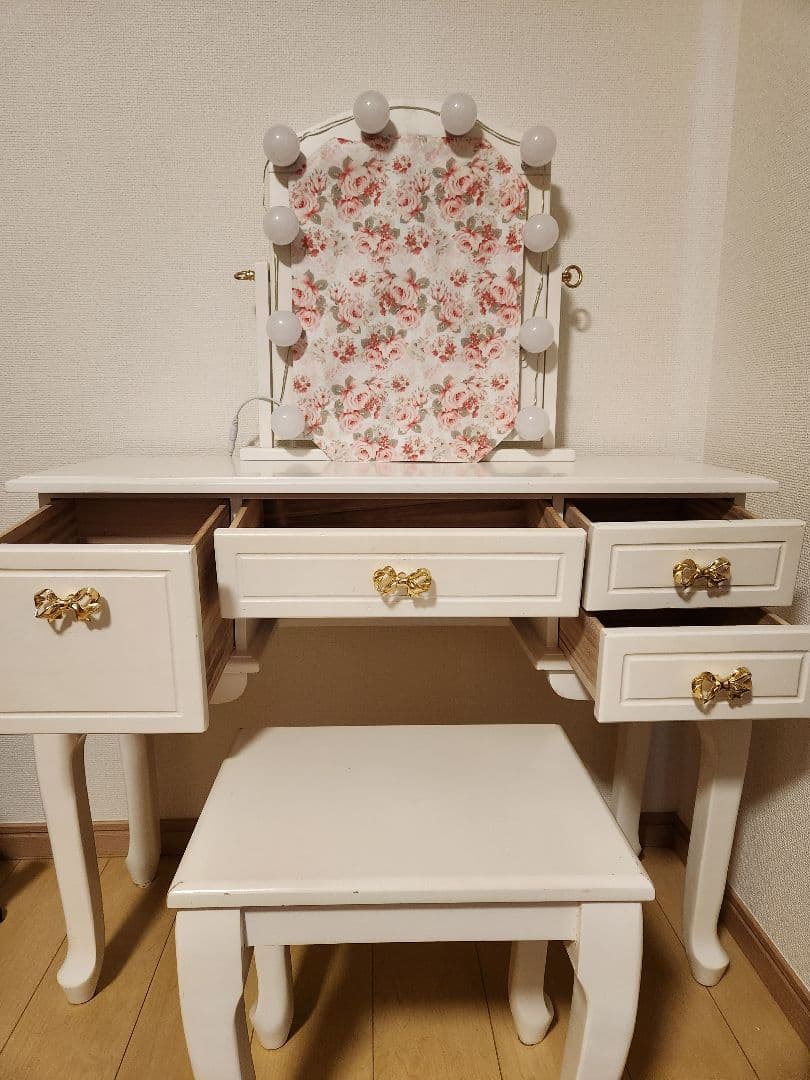 【美品】ネコ脚 ドレッサー 天然木セット 可愛い ホワイト家具 化粧台 スツール