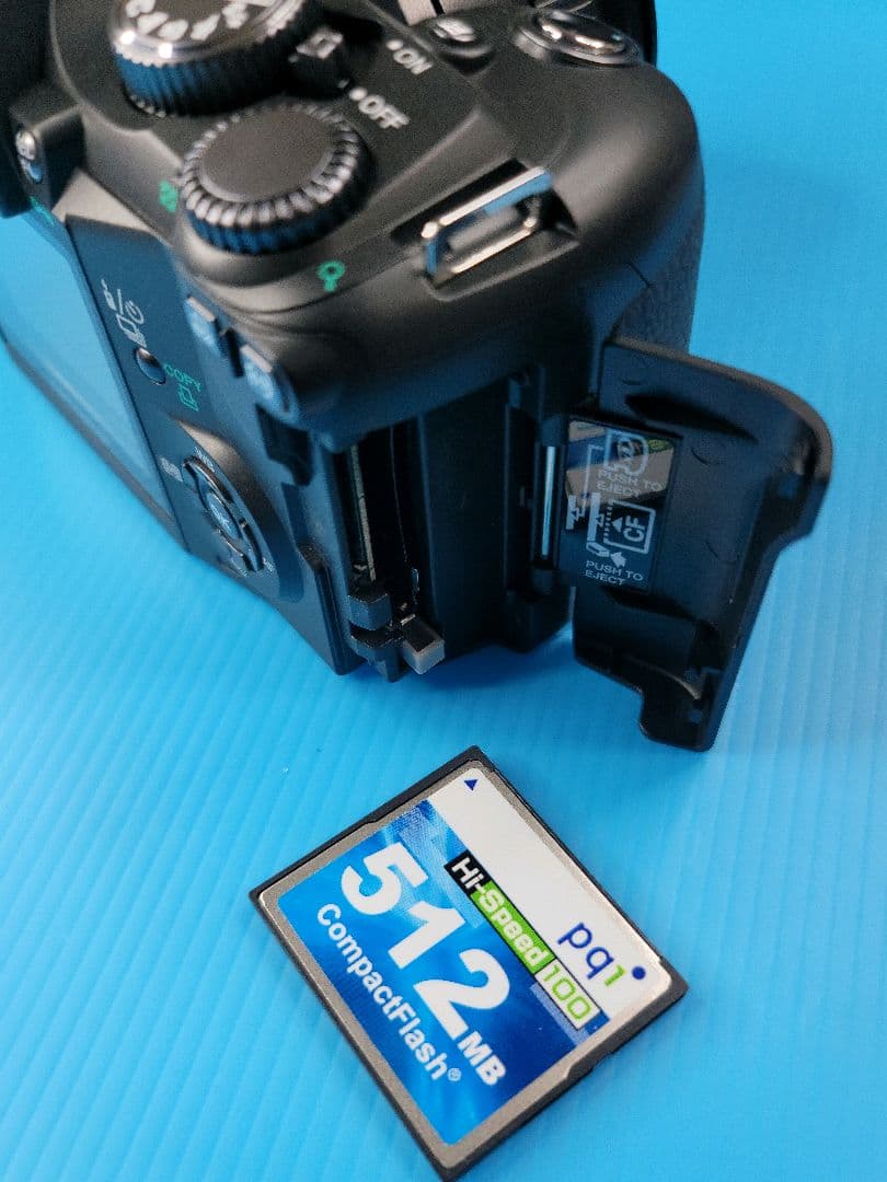 【完動美品】OLYMPUS E500 + ZUIKO DIGITAL 35mm