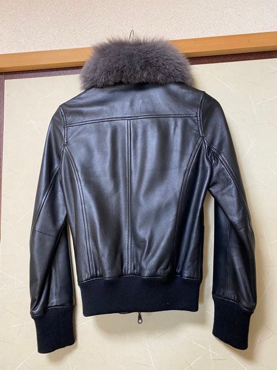 ノンブルアンペール ノーカラーレザージャケット