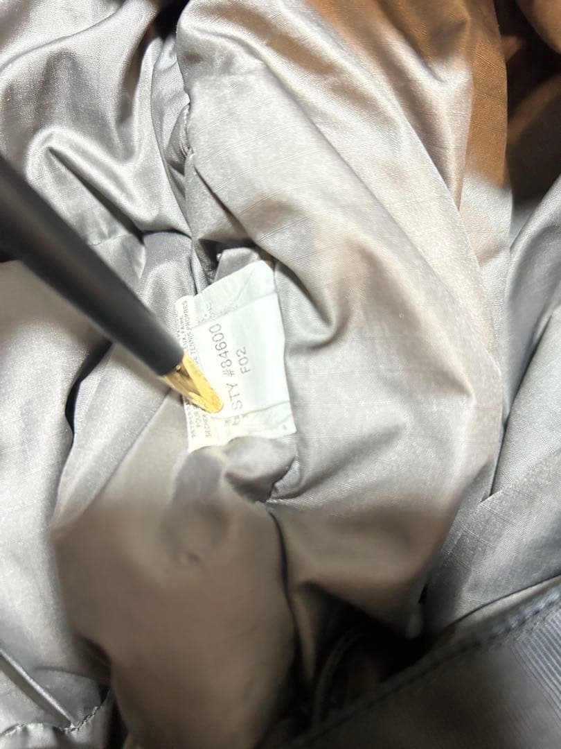 Patagonia ダウンジャケット ブラック メンズSTY84600 F02