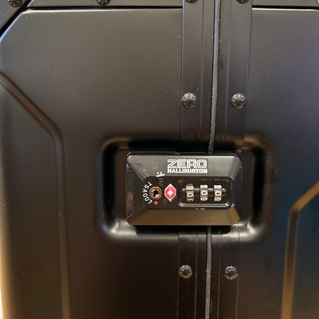 最終値下げ！ゼロハリバートン アルミ 大型スーツケース 83L