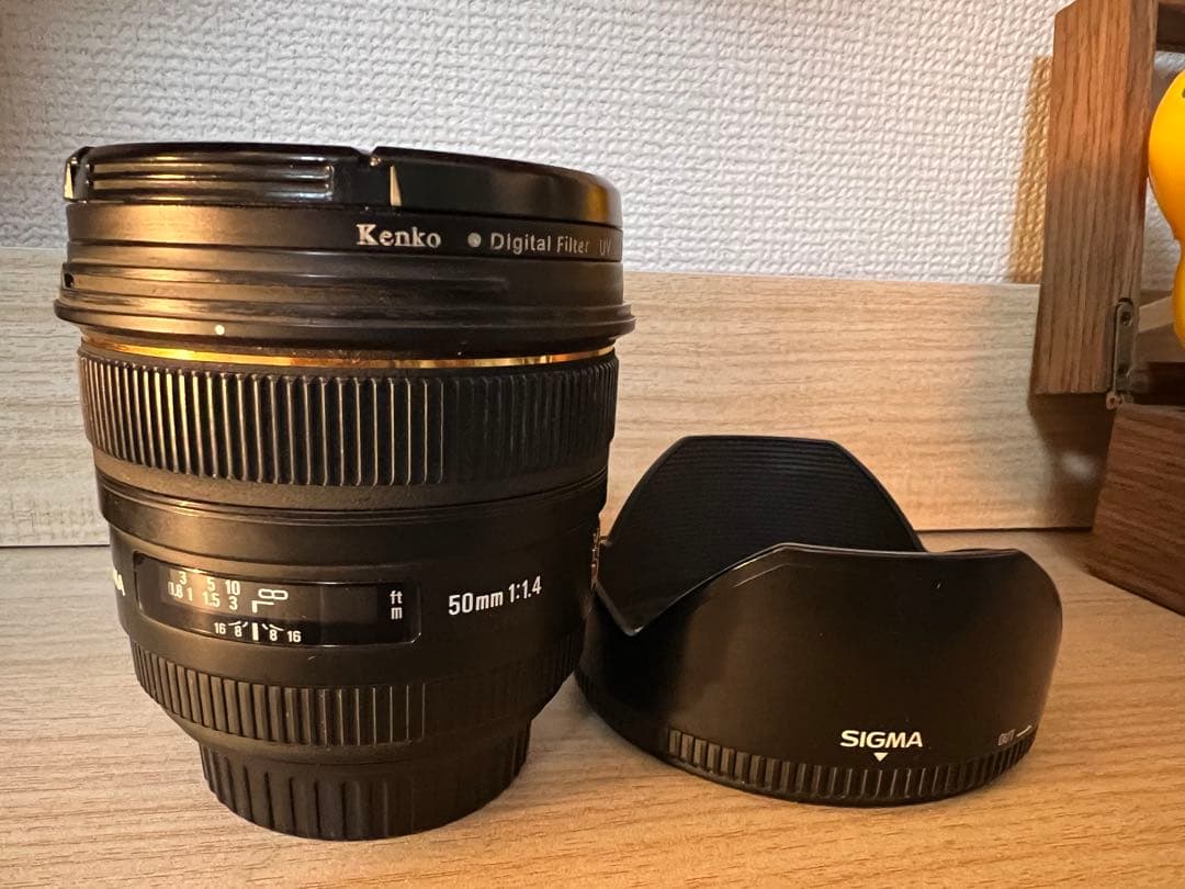 SIGMA 50mm F1.4 キャノン　EF 単焦点レンズ