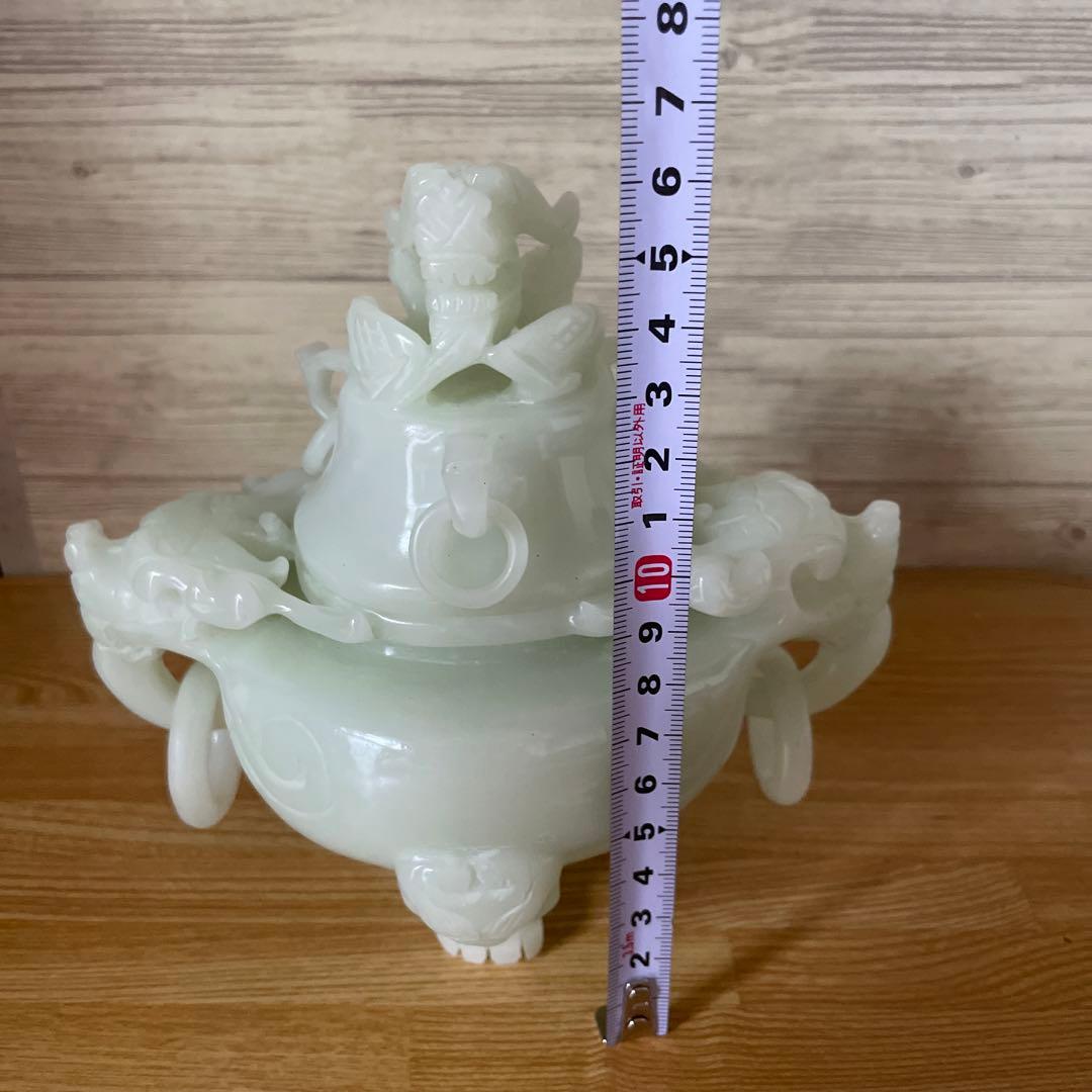 稀少中国特大天然翡翠香炉 和田玉 ？翡翠 ？年代品 重1.2kg美品