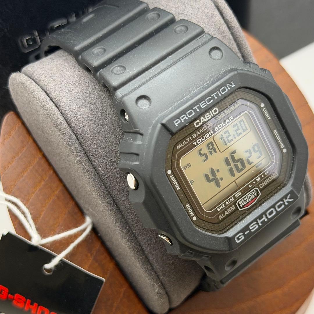 【新品未使用】カシオ　G-SHOCK GW-5000U-1JF 箱付　スクリュー