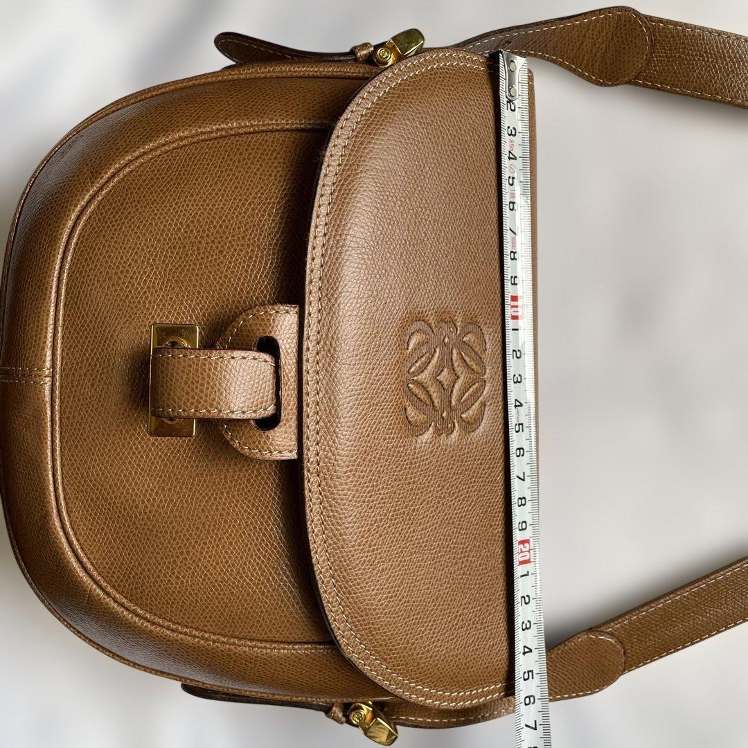 LOEWE　ロエベ　ショルダーバッグ　専用袋付き
