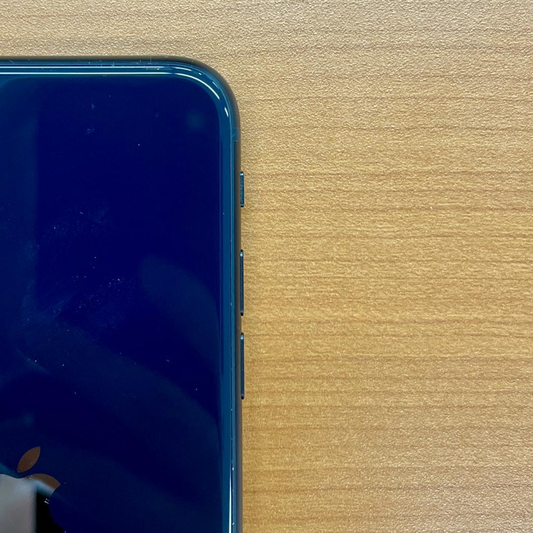 B*︎様 動作確認済み iPhone SE 第3世代 256GB ID 31HJ