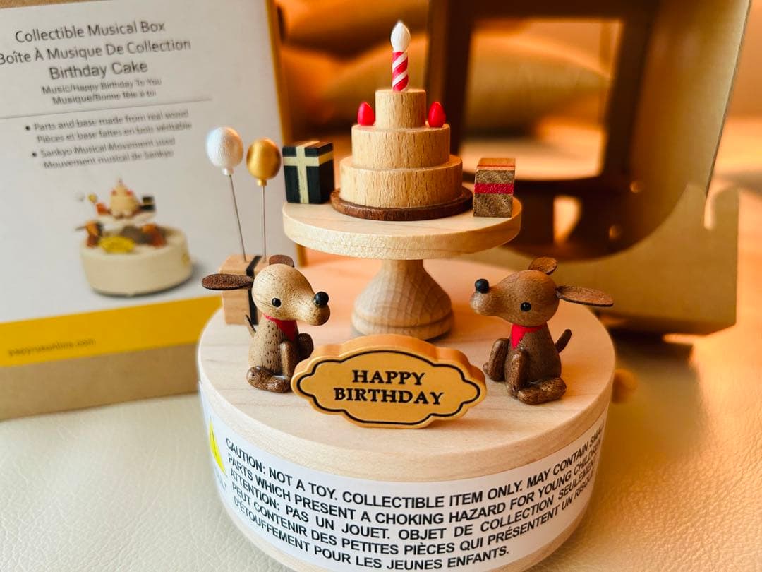 新品wonderful lifeのハンドメイドの木製オルゴール、犬、お誕生日