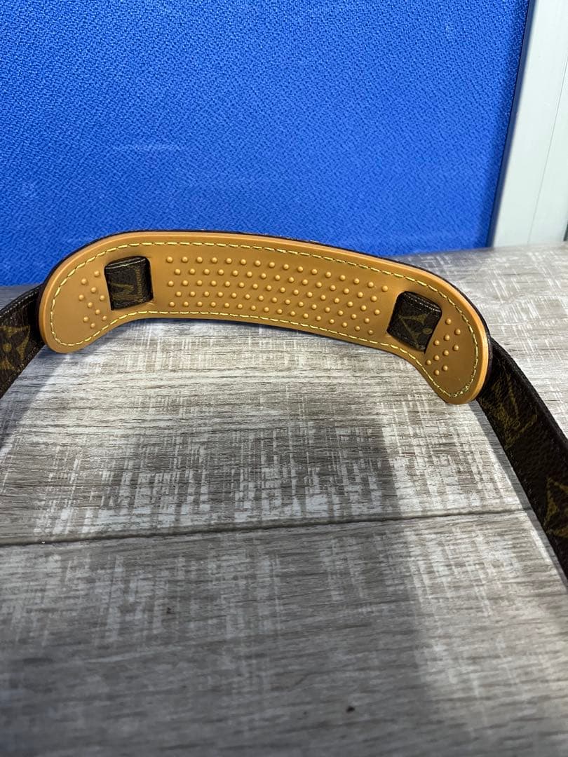 LOUIS VUITTON ルイヴィトン　ショルダーバッグ モノグラム 廃盤