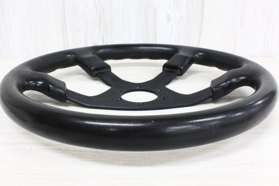 ▲希少 ヴィンテージ MOMO ステアリング モモステ レザー イタリア製 ①