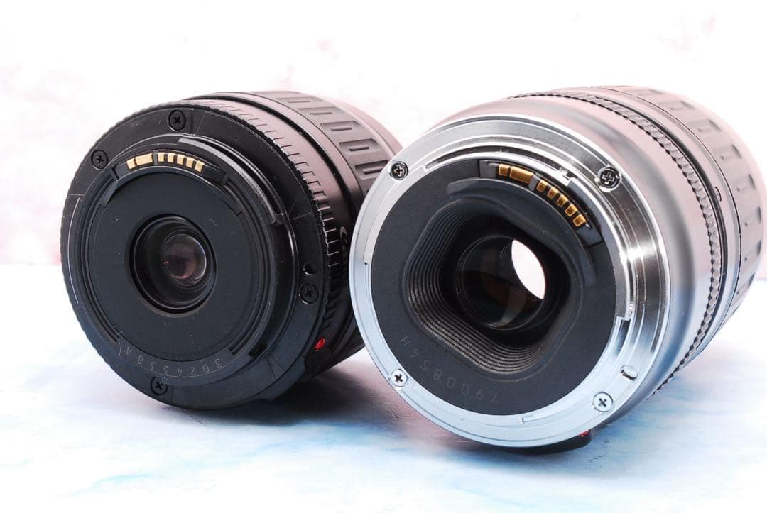 キャノン Kiss X2✨S数少✨一眼レフカメラ✨超望遠レンズ✨バッグ付♪