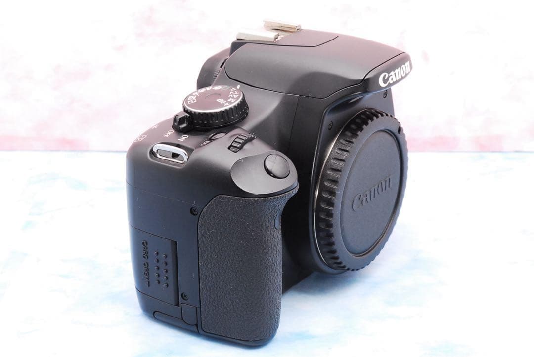 キャノン Kiss X2✨S数少✨一眼レフカメラ✨超望遠レンズ✨バッグ付♪