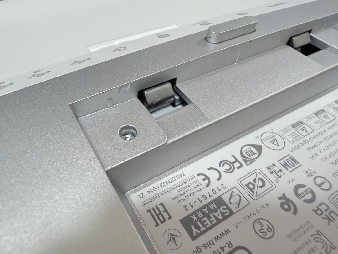 【美品】Dell U3223QE（31.5インチ 4Kモニター）