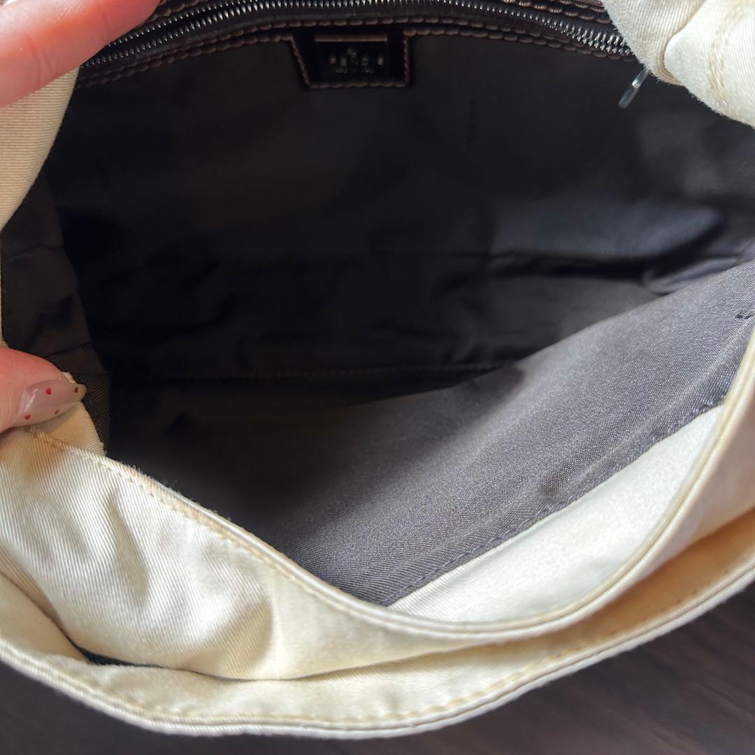 フェンディ　FENDI ショルダーバッグ