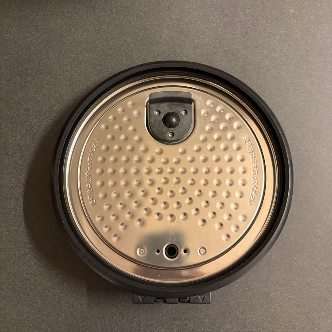 BALMUDA The Gohan 2022年製　ホワイト　炊飯器