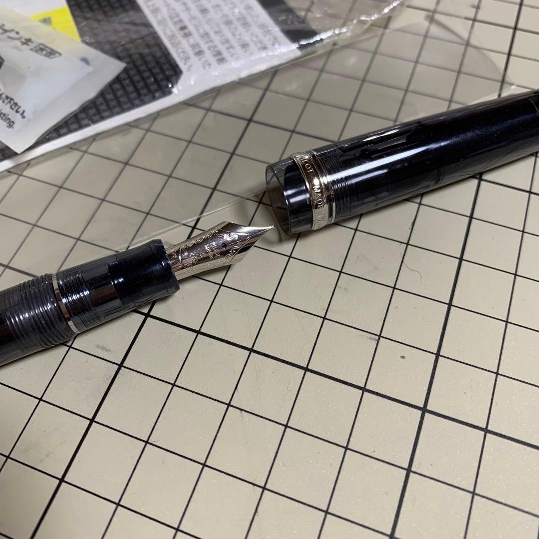 パイロット カスタム #74 透明ブラック