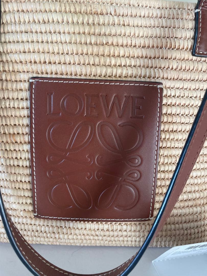 LOEWE スクエアカゴバッグ