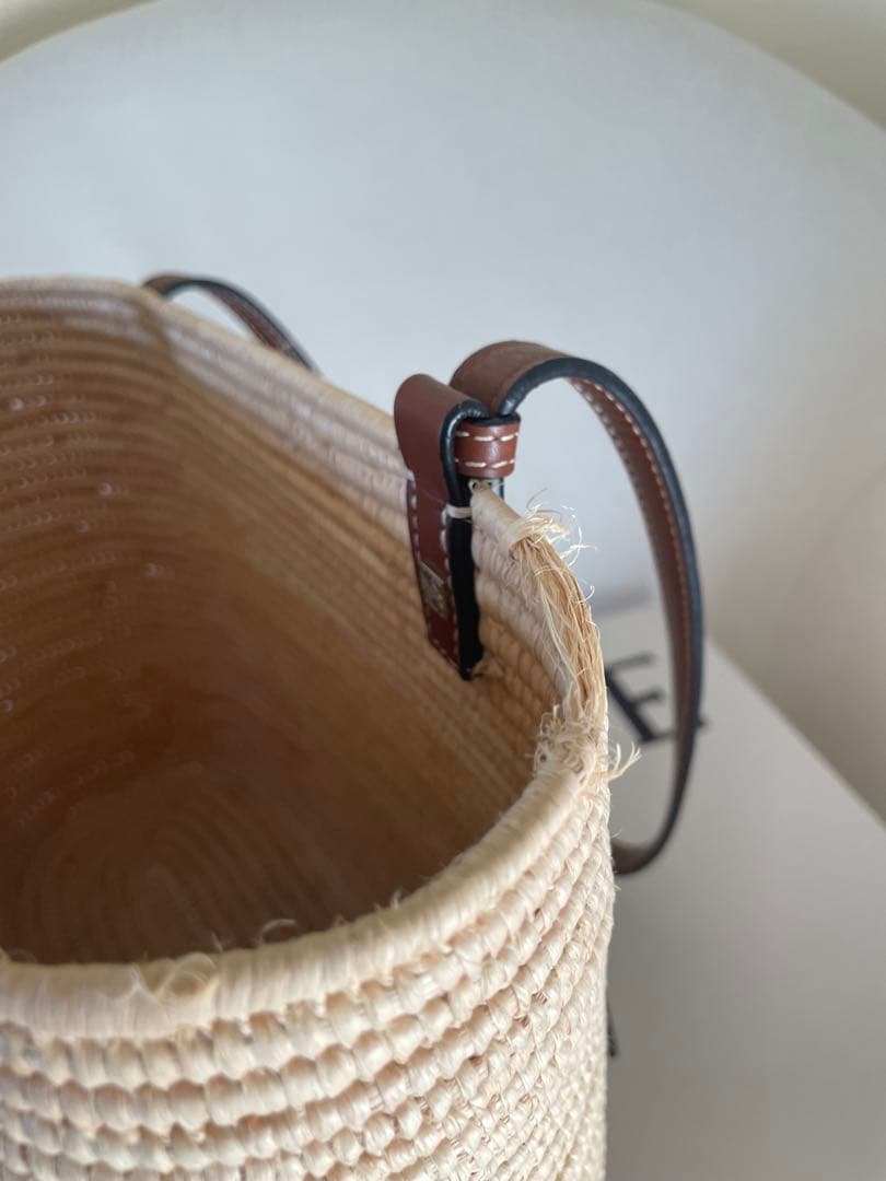 LOEWE スクエアカゴバッグ