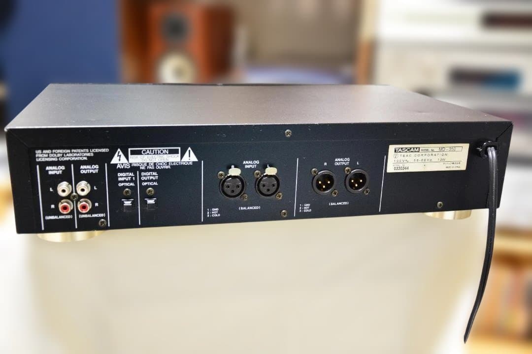 TASCAM MD-350 MDデッキ（業務用）