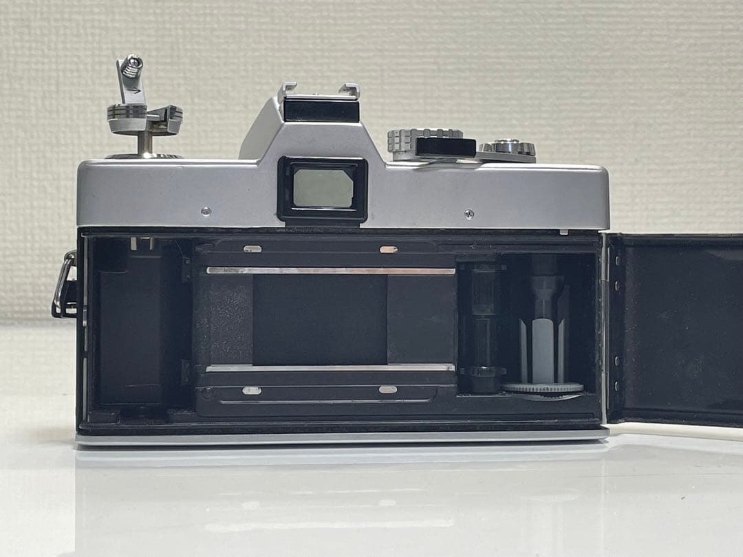 フィルムカメラ minolta SRT101 MC Rokkor-PF 1:1.7 55mm