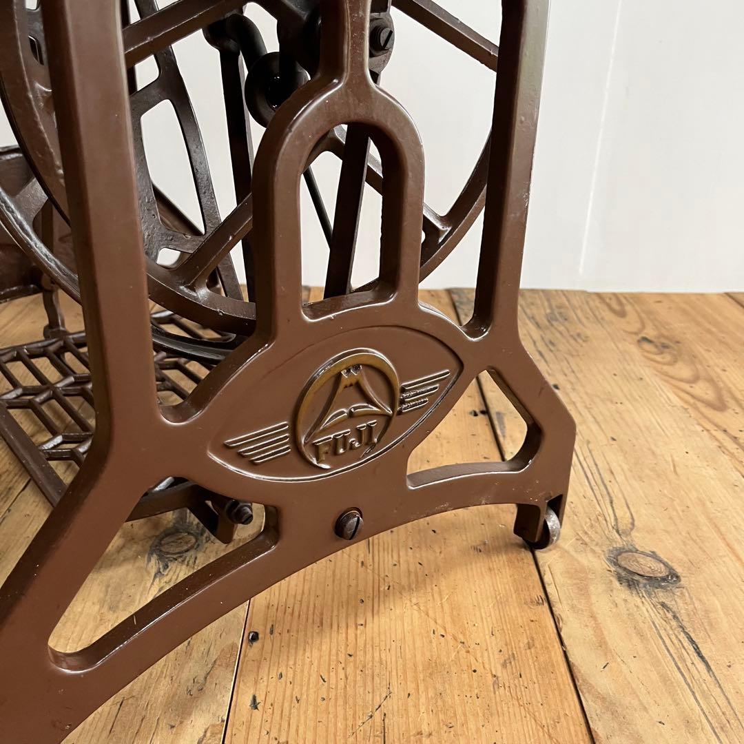 アンティーク ミシン脚 リメイク テーブル 欅 古材 一枚板 レトロ z714