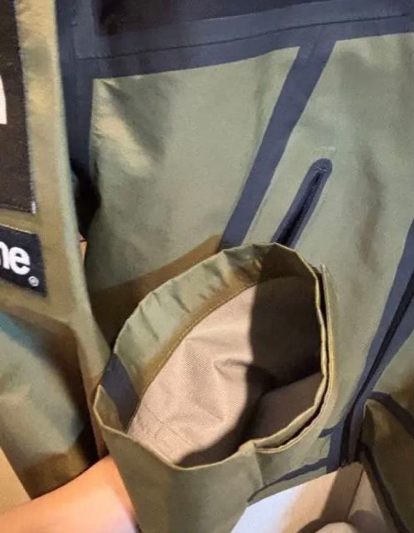 Supreme シュプリーム ノースフェイス サミットシリーズ