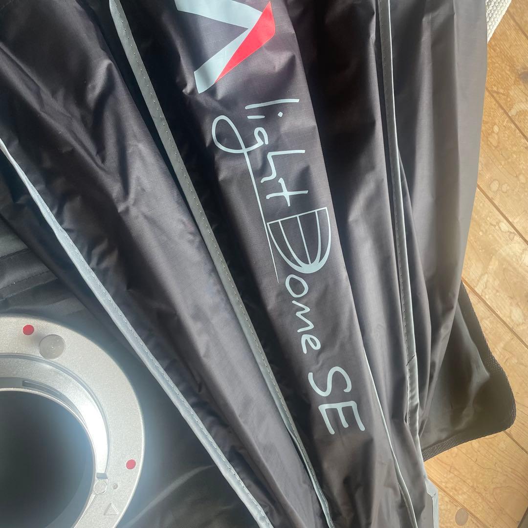 アプチャーライトドーム　Aputure light Dome SE